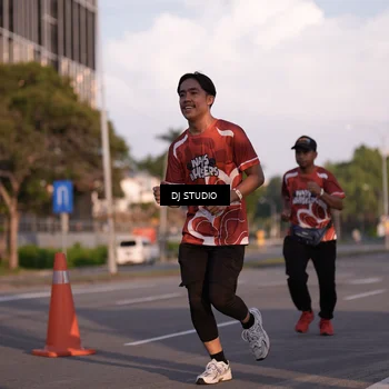 Runner Photo 8042998