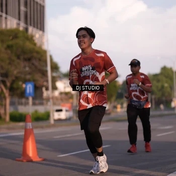 Runner Photo 8042999