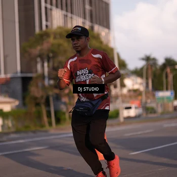 Runner Photo 8043012