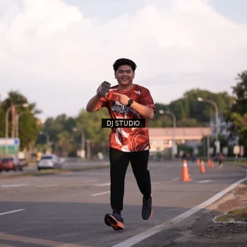 Runner Photo 8043020