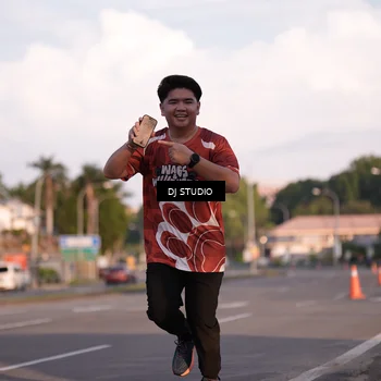 Runner Photo 8043021