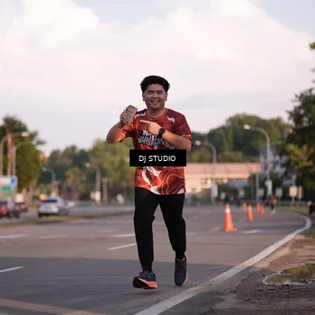 Runner Photo 8043022