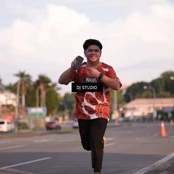 Runner Photo 8043024