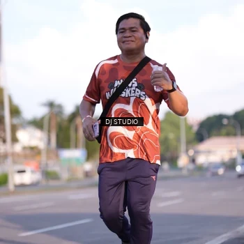 Runner Photo 8043057
