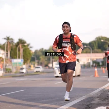 Runner Photo 8043068