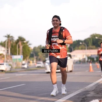 Runner Photo 8043070
