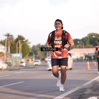 Runner Photo 8043072