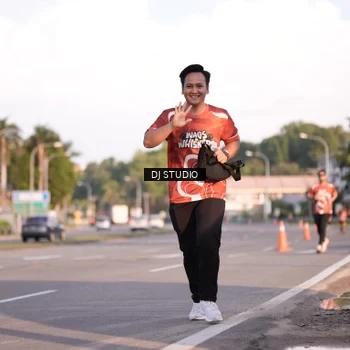 Runner Photo 8043079