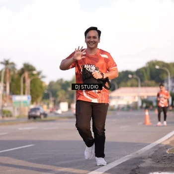 Runner Photo 8043081