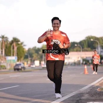 Runner Photo 8043085