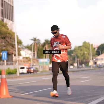 Runner Photo 8043089