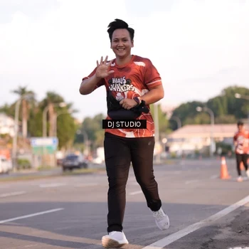 Runner Photo 8043092