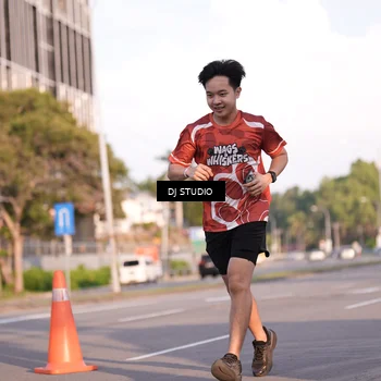 Runner Photo 8043097
