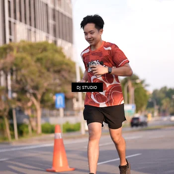 Runner Photo 8043110