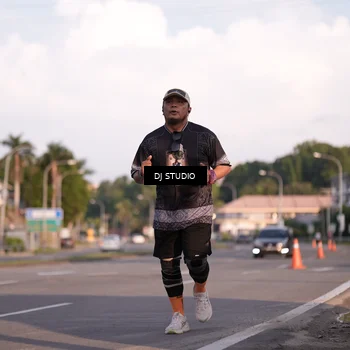 Runner Photo 8043151