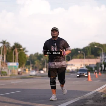 Runner Photo 8043152