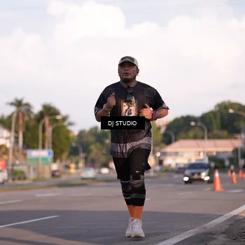Runner Photo 8043155