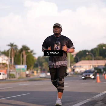 Runner Photo 8043157