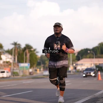 Runner Photo 8043158