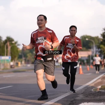 Runner Photo 8043176