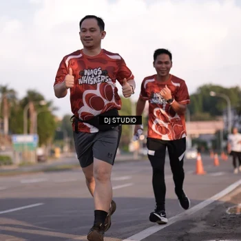 Runner Photo 8043182