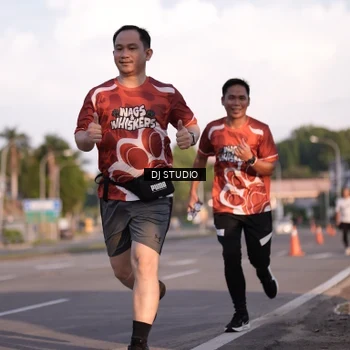 Runner Photo 8043185