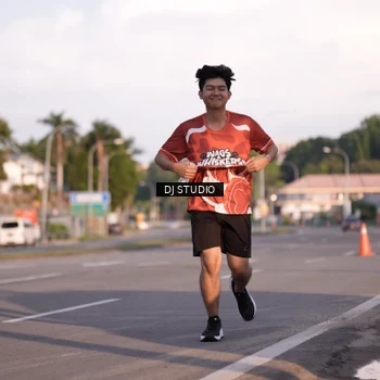 Runner Photo 8043236