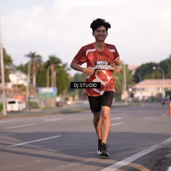 Runner Photo 8043240