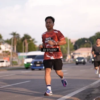 Runner Photo 8043282