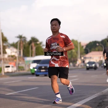 Runner Photo 8043286
