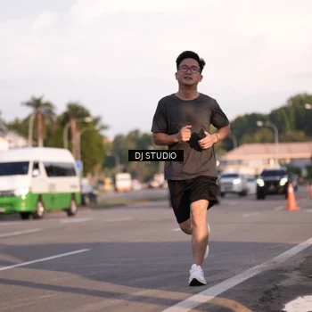 Runner Photo 8043298
