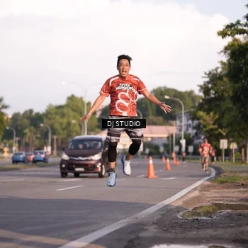 Runner Photo 8043317