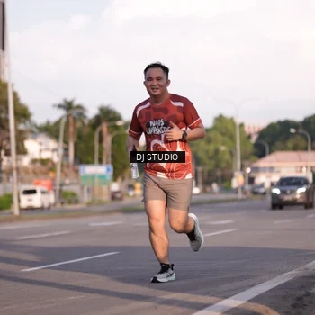 Runner Photo 8043321