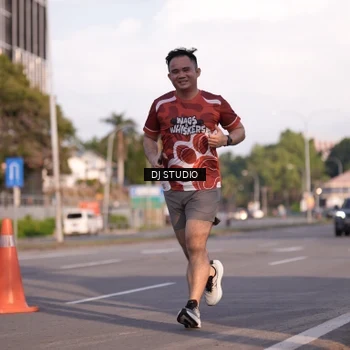 Runner Photo 8043325