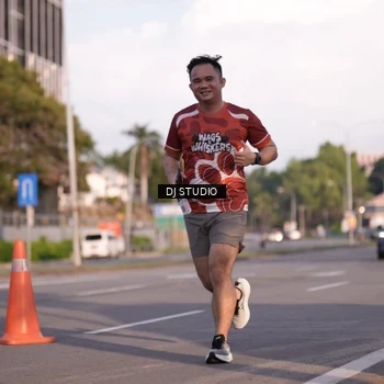 Runner Photo 8043330