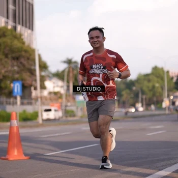 Runner Photo 8043331