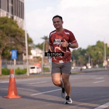 Runner Photo 8043332
