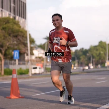Runner Photo 8043336