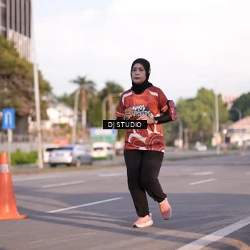 Runner Photo 8043339