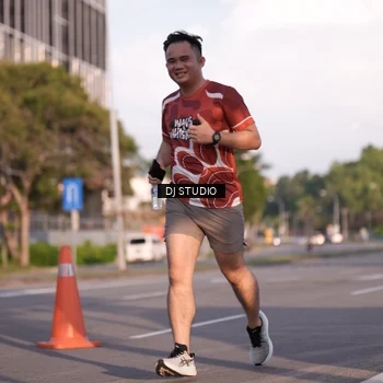 Runner Photo 8043340