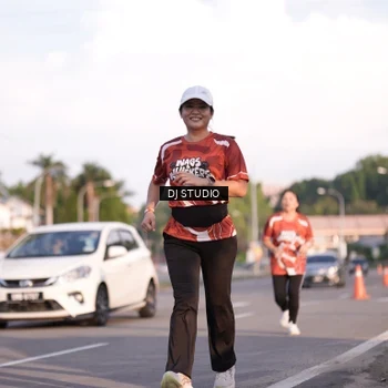 Runner Photo 8043356
