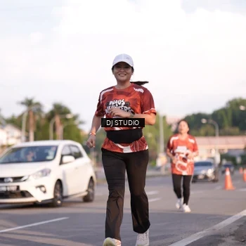 Runner Photo 8043359