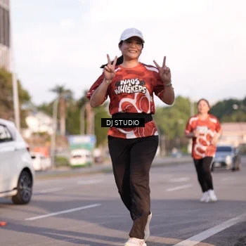 Runner Photo 8043375