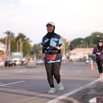 Runner Photo 8043406