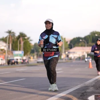 Runner Photo 8043408