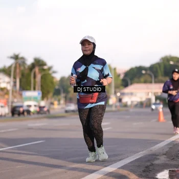 Runner Photo 8043414