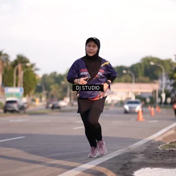 Runner Photo 8043419