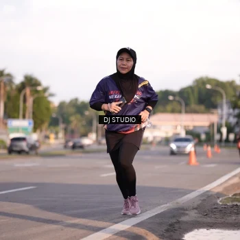 Runner Photo 8043422