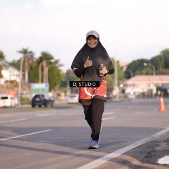 Runner Photo 8043434