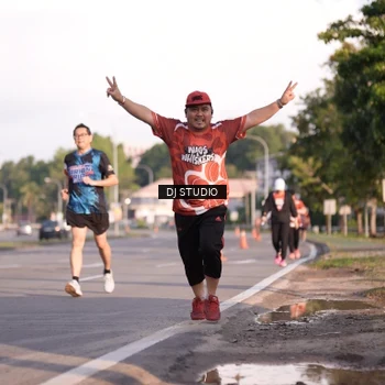 Runner Photo 8043452